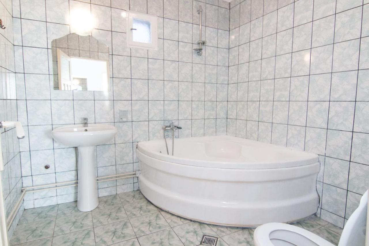 Motel Dracula Şelimbăr Esterno foto